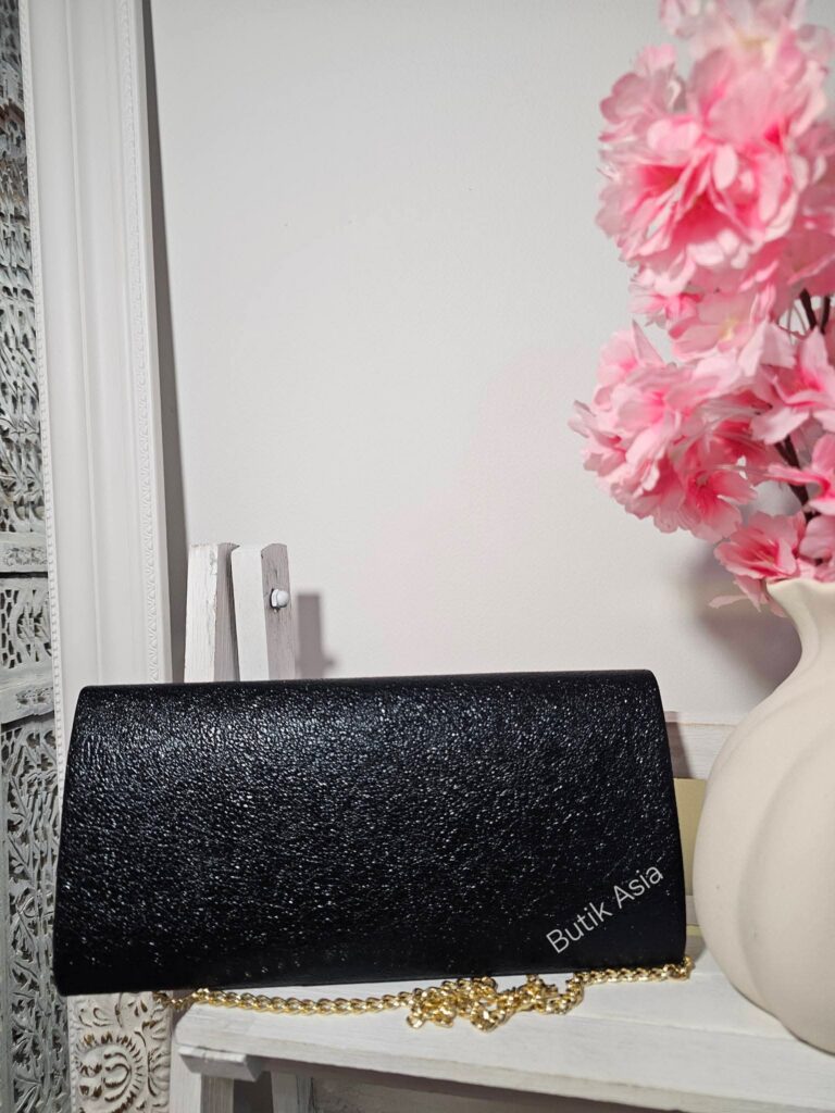 Torebka czarna brokatowa wieczorowa z łańcuszkiem
