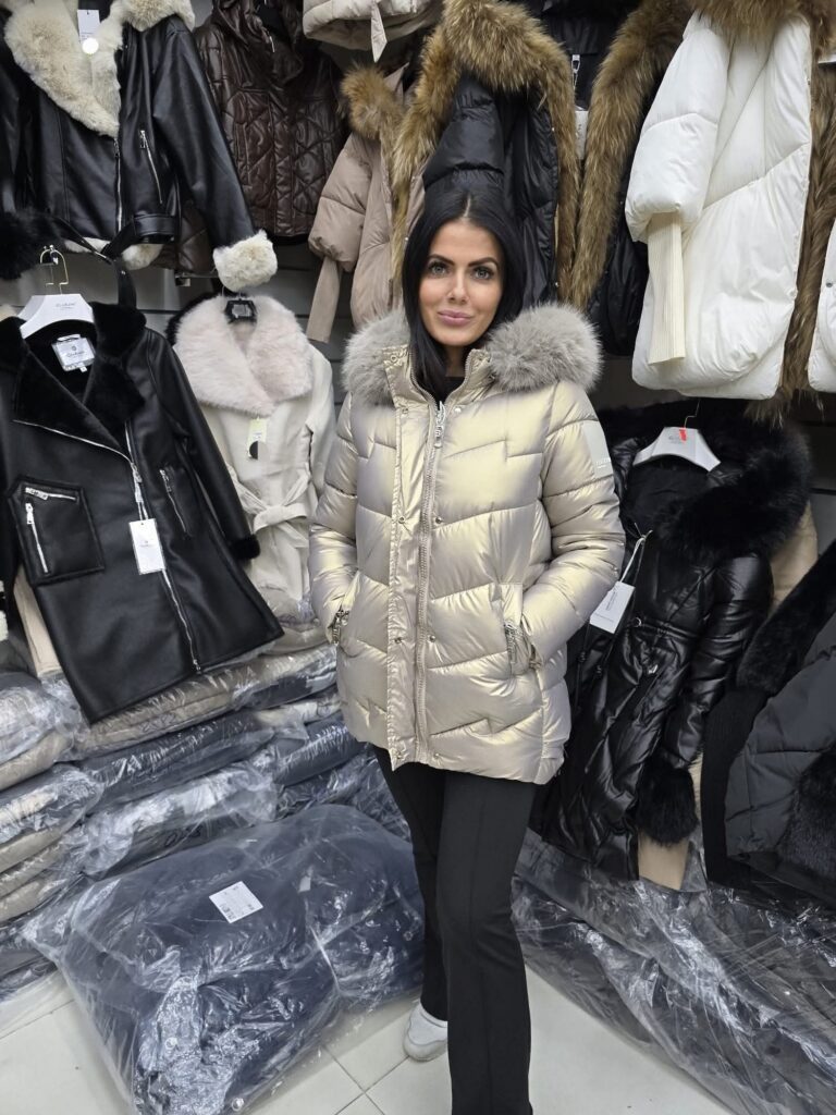 Kurtka beżowa z kapturem CICI pikowana 36/S 38/M 42/XL WYPRZEDAŻ