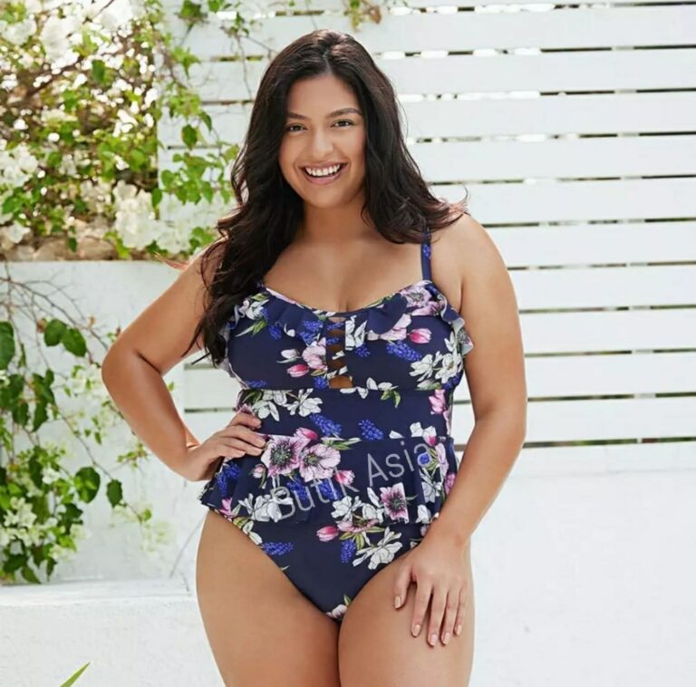 Strój kąpielowy jednoczęściowy 48/4XL 50/5XL granatowy kwiatki